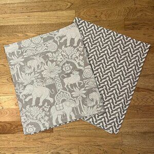 NEW King Pillow Shams X2 Elephant Sacred Cow Tiger Gray & White Kashmir Shimmer